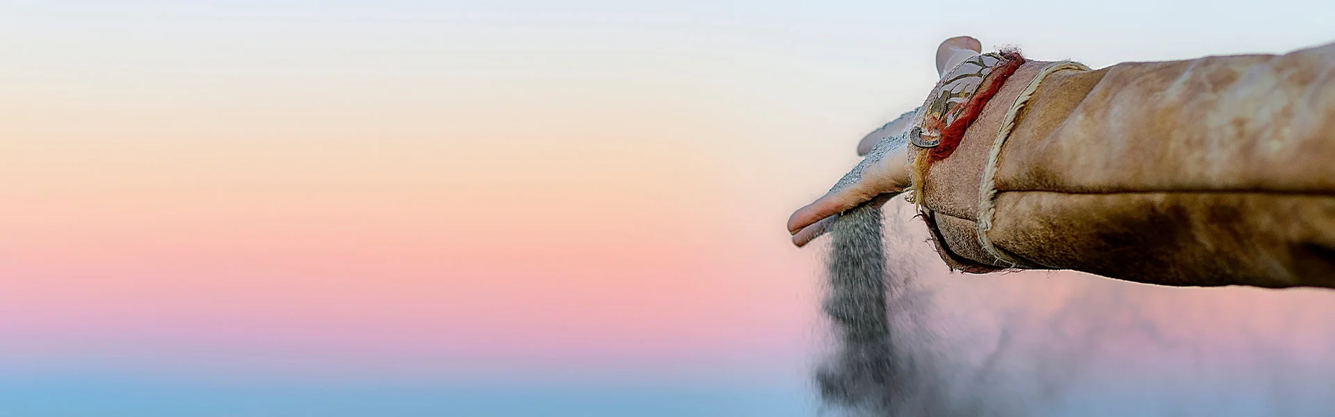 Asche eines geliebten Menschen über dem Meer